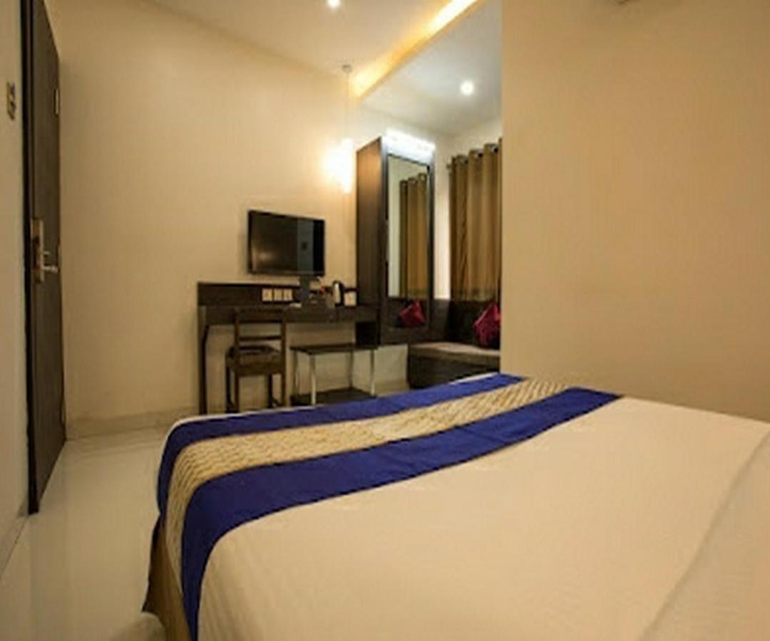 Cherrystay Kiran Inn อินดอร์ ภายนอก รูปภาพ