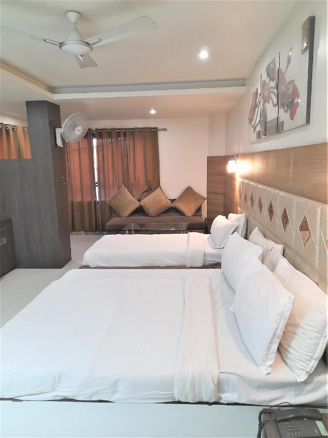 Cherrystay Kiran Inn อินดอร์ ภายนอก รูปภาพ