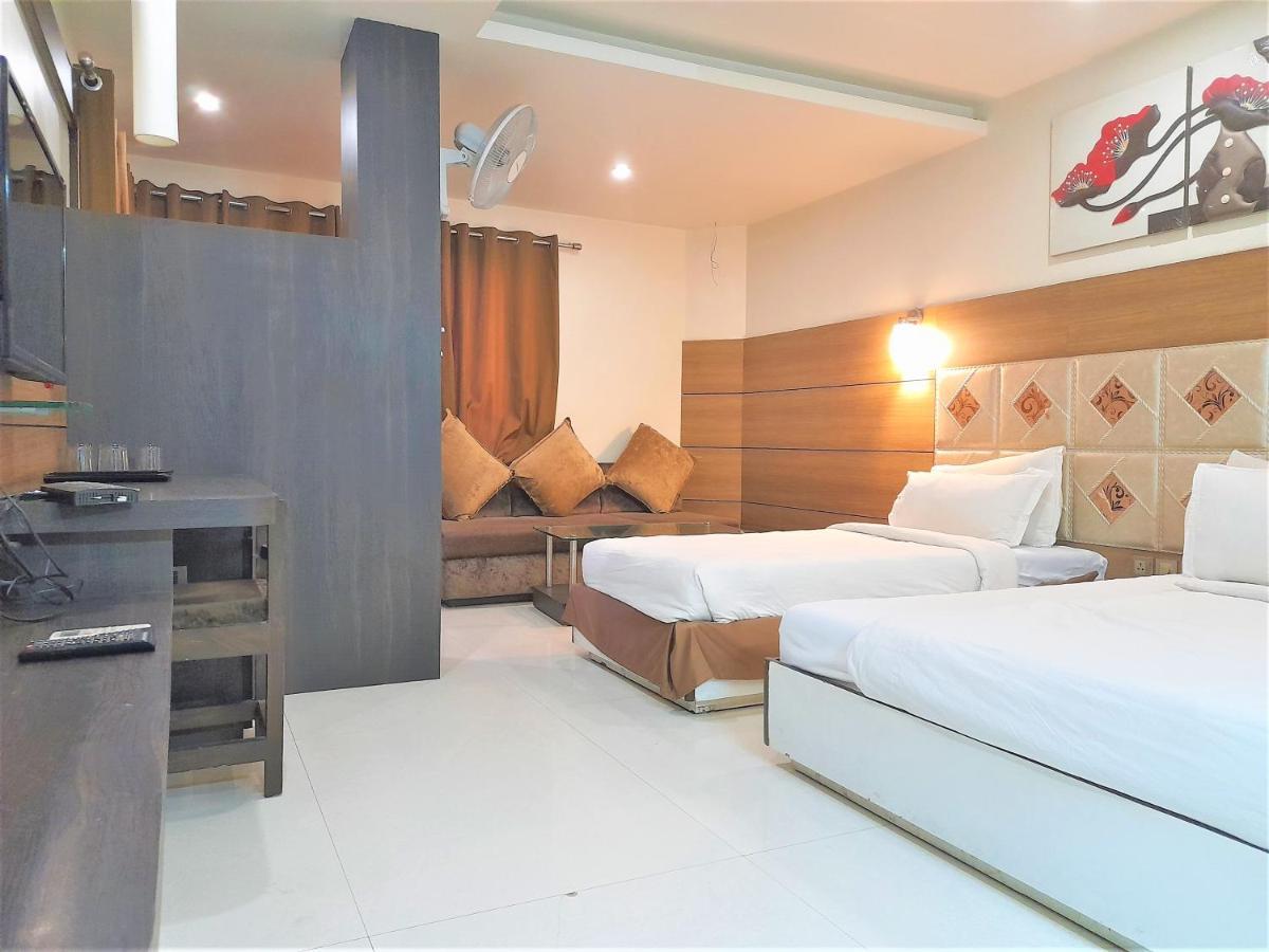 Cherrystay Kiran Inn อินดอร์ ภายนอก รูปภาพ